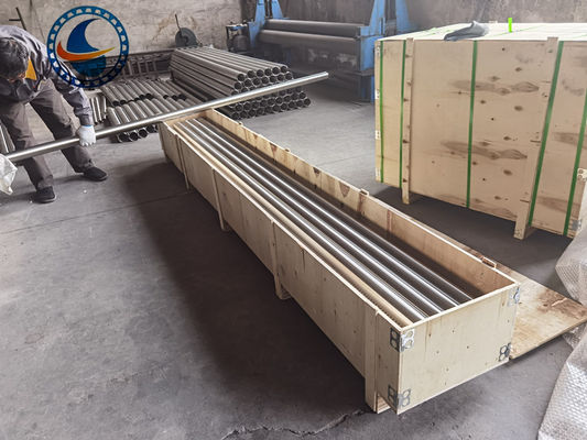 Customizable Stainless Steel 304 Wedge Wire Screen Cylinder With End Connection