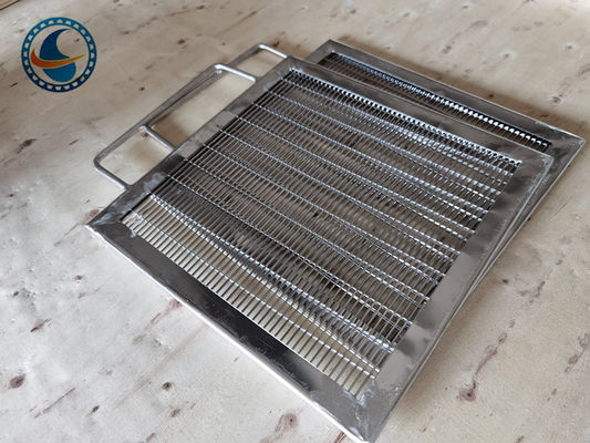 4m Length Stainless Steel Slotted Wedge Wire Screen Panels For Food Filter